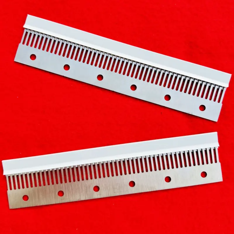 Deckerkamm-Set 3,6 mm – 50 + 50 Maschen mit Kappen