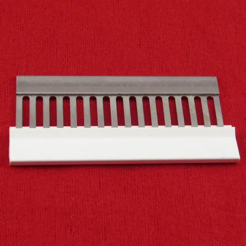 s-l1600-3.webp Deckerkamm 4,5 mm – 16 Maschen mit Kappe
