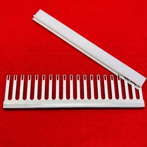 s-l1600-57.webp Deckerkamm 6,5 mm – 20 Maschen mit Kappe