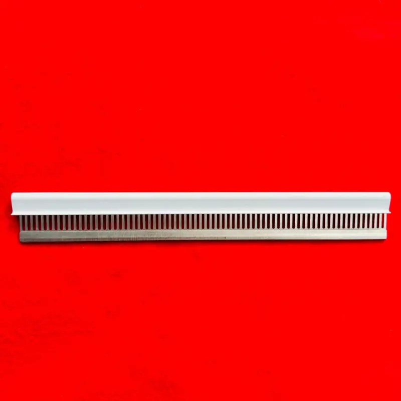 s-l1600-64.webp Deckerkamm 3,6 mm – 72 Maschen mit Kappe